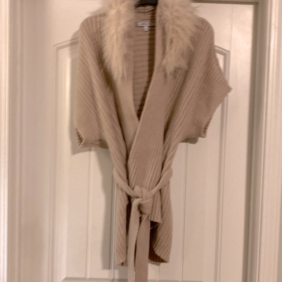 Jennifer Lopez Jackets & Blazers - Sweater vest Sz L